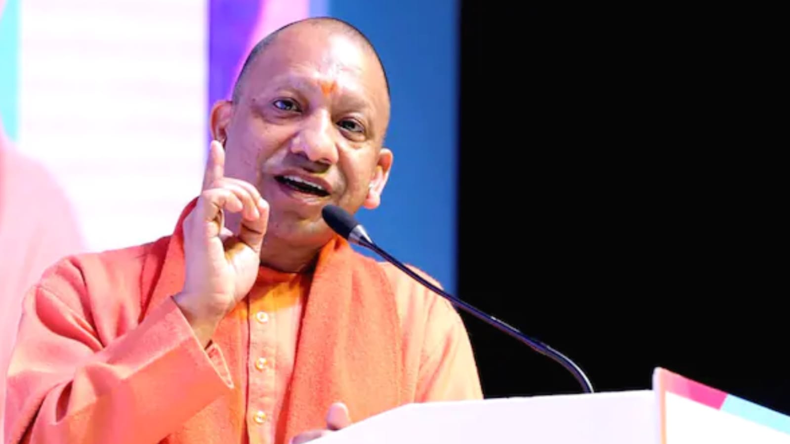 किसानों को योगी सरकार का 'होली गिफ्ट': ट्यूबवेल का बिजली बिल हुआ माफ