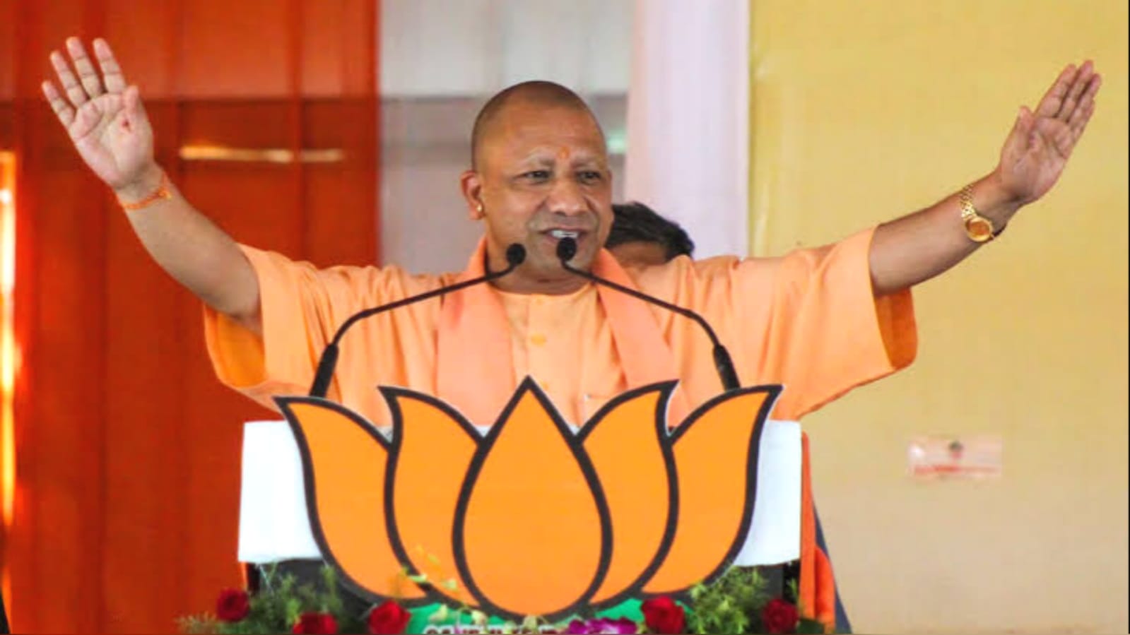 सीएम योगी ने पूर्वांचल में फूंका लोकसभा चुनाव का बिगुल: विपक्ष के काम पर उठाए सवाल