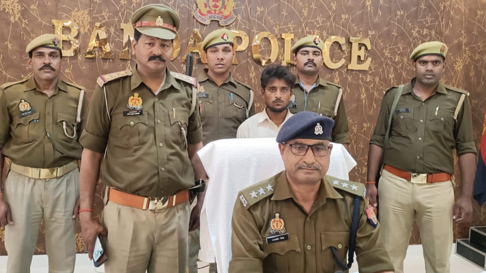 हत्या का 36 घंटे में पुलिस नें किया खुलासा : पुत्र ही निकला हत्यारा