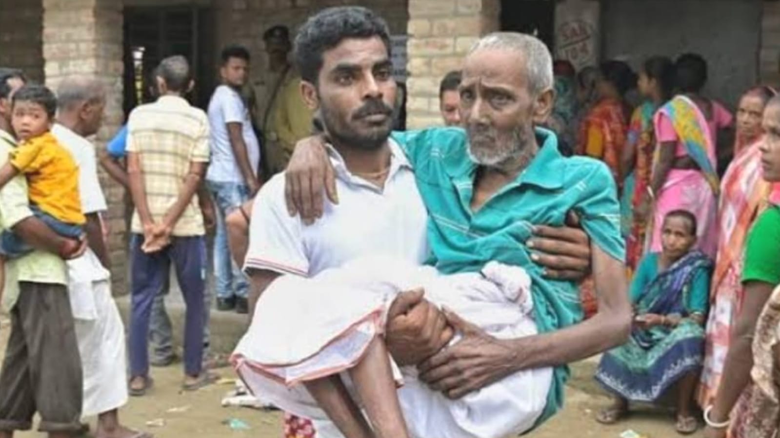 मतदान में बुजुर्ग नहीं होंगे परेशान: घर बैठे वह कर सकेंगे मतदान