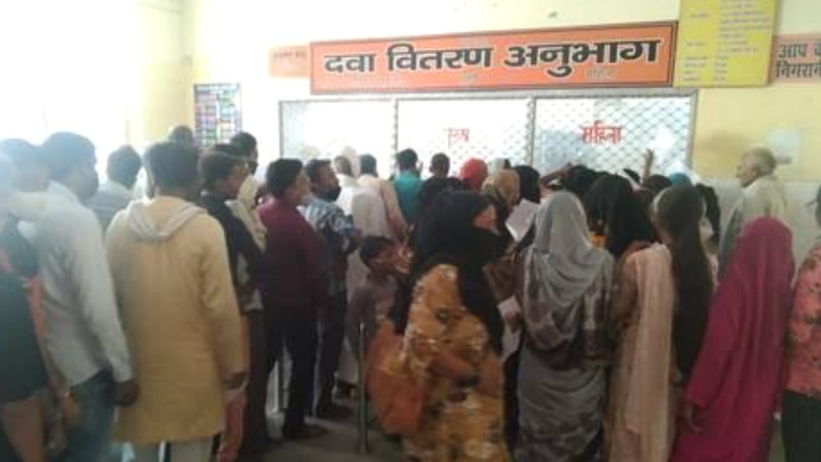 स्वास्थ बेहाल : बदलते मौसम में खासी और जुकाम के मरीज बढ़े
