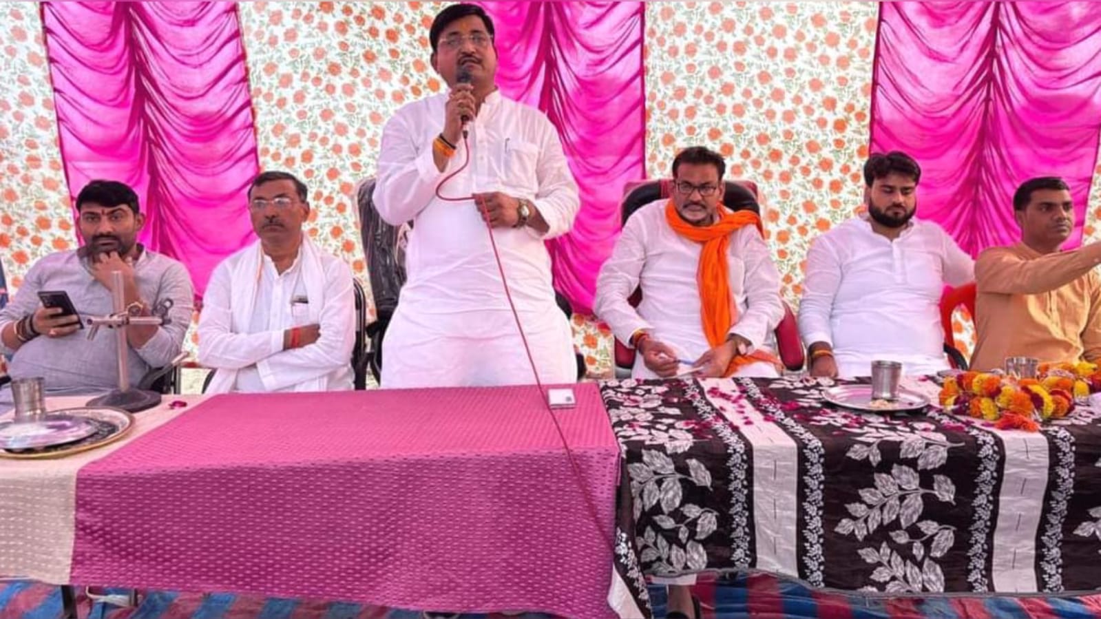 मंत्री रामकेश नें नुक्कड़ सभाओं की मचाई धूम : माहौल बनाया भाजपा मय