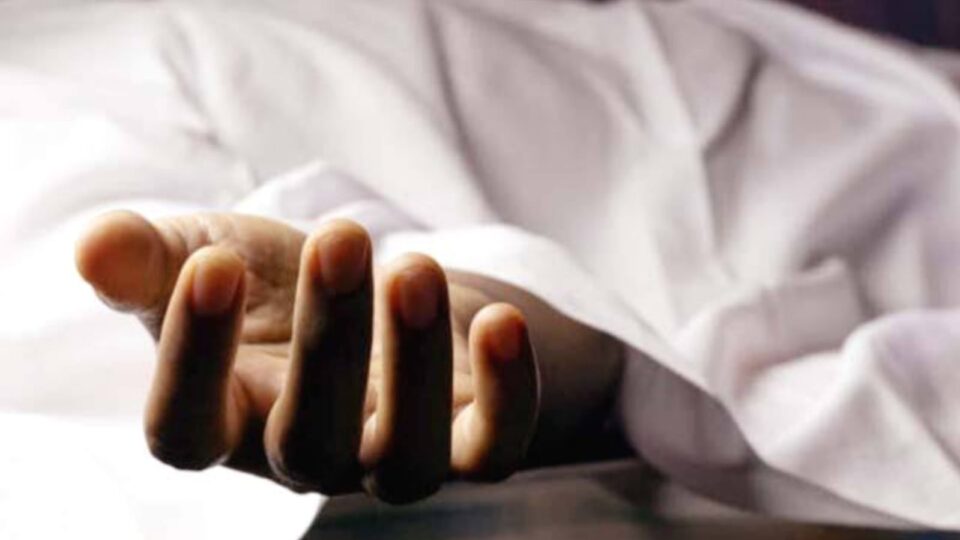 महोबा : जेल निर्माण में लगे श्रमिक की चौथी मंजिल से गिरकर मौत, पैर फिसलने से हुई घटना