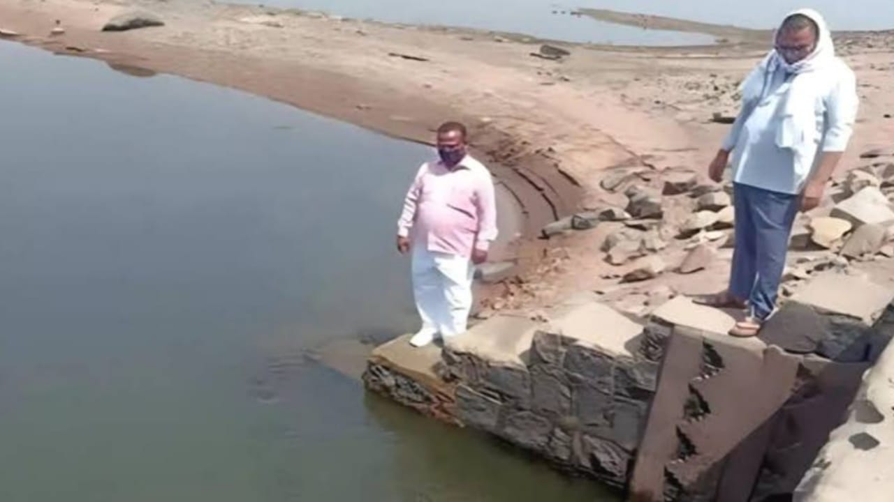 बुंदेलखंड के बांधों की कोख हुई खाली : बरखा रानी का इंतजार, जल्दी बरसे मूसलाधार