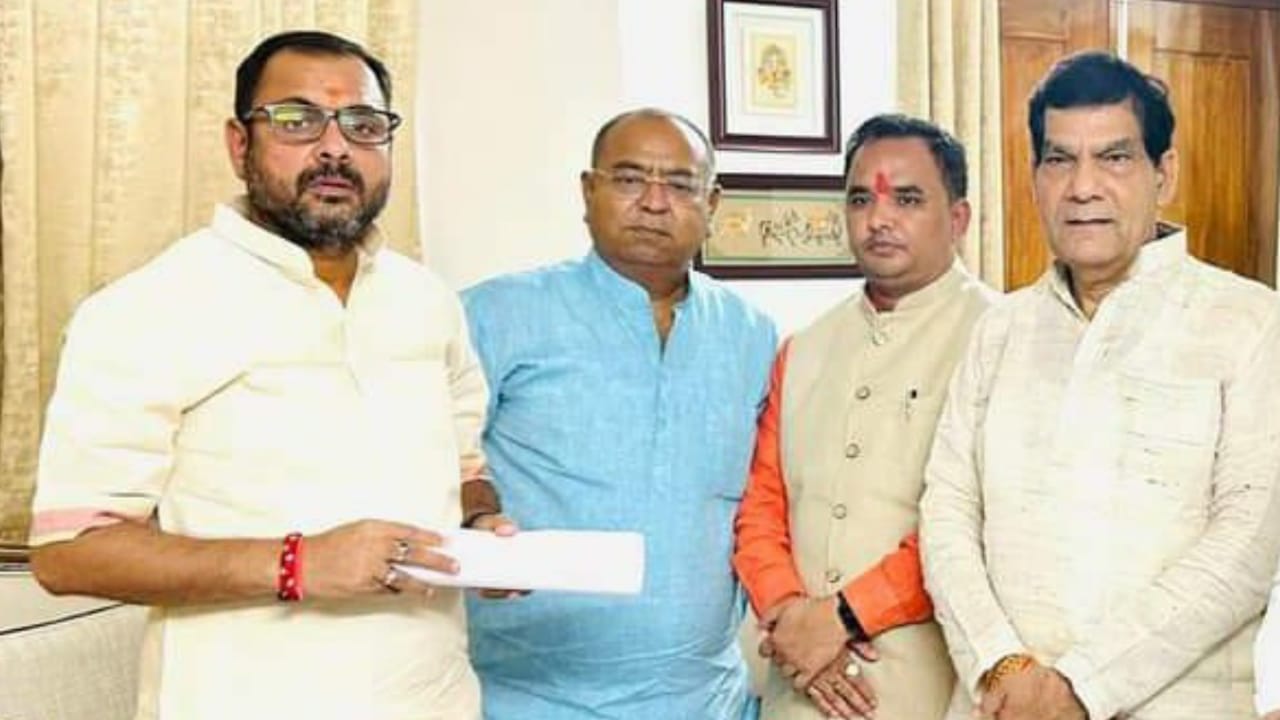 विधायक प्रकाश ने ऊर्जा मंत्री को बताया बिजली की बदहाल व्यवस्था