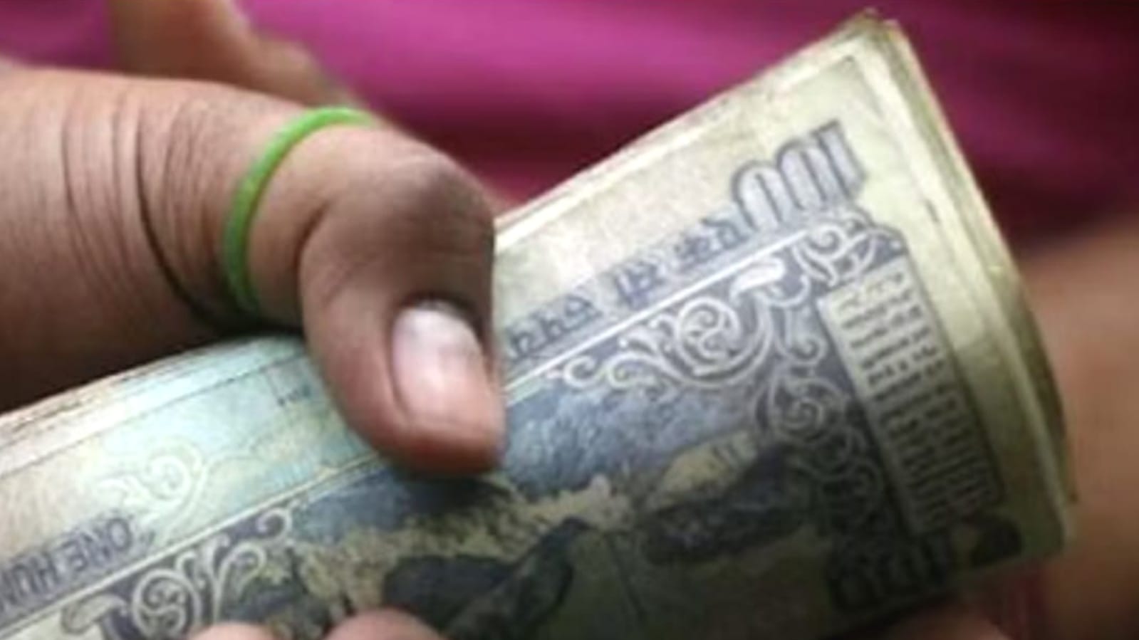 समाज कल्याण विभाग का नकारापन: 1120 स्वर्गवासियों को भी दे रहा है पेंशन
