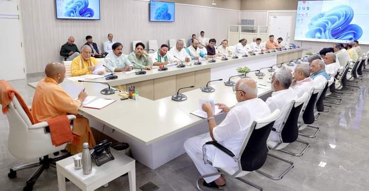 सीएम योगी ने बनाई खास रणनीति: उपचुनाव में उतारी जाएगी 30 मंत्रियों की टीम, मंत्रियों की सांख दांव पर
