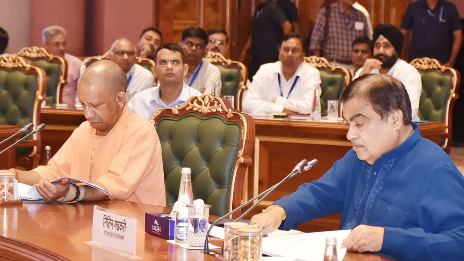 सीएम योगी ने केंद्र से मांगे 11500 किमी लंबे राष्ट्रीय राजमार्ग, पांच मंडलों के लिए रिंग रोड की डिमांड