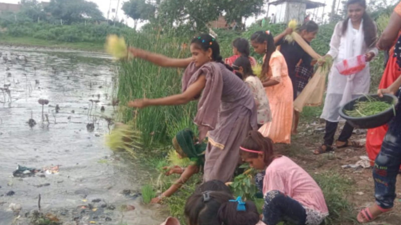 बांदा में परंपराओं के साथ मनाया गया कजली महोत्सव: लगे मेले, हुये दंगल