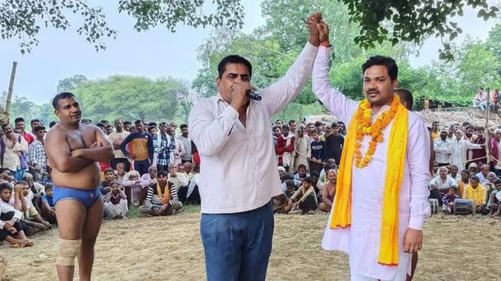 जिला पंचायत अध्यक्ष सुनील द्वारा दंगल में पहलवानों का उत्साहवर्धन: कहा कुश्ती देश की शान