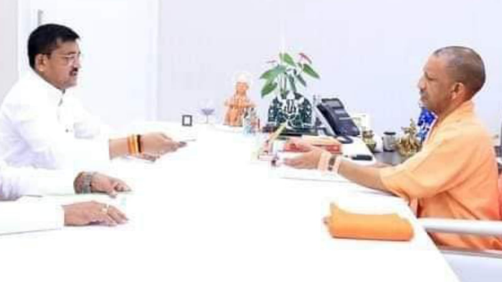 मंत्री रामकेश का प्रयास : तुर्रा नाले पर पुल निर्माण के लिये सीएम योगी नें दिखाई रुचि