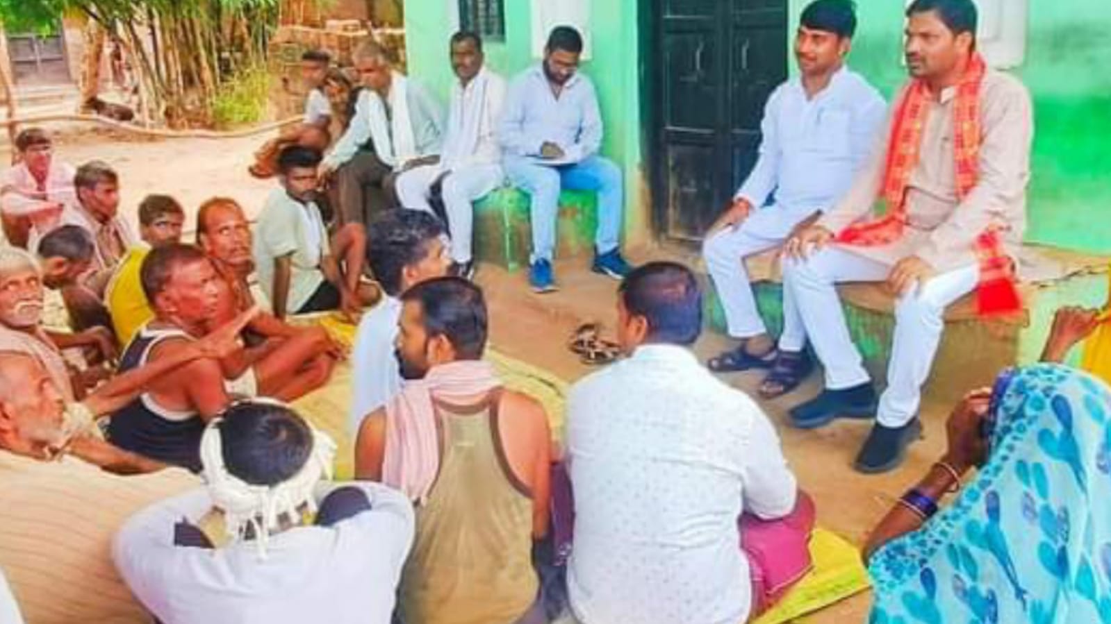 पंचायत अध्यक्ष सुनील नें लगाई सदस्यता चौपाल : गौशाला का किया निरीक्षण