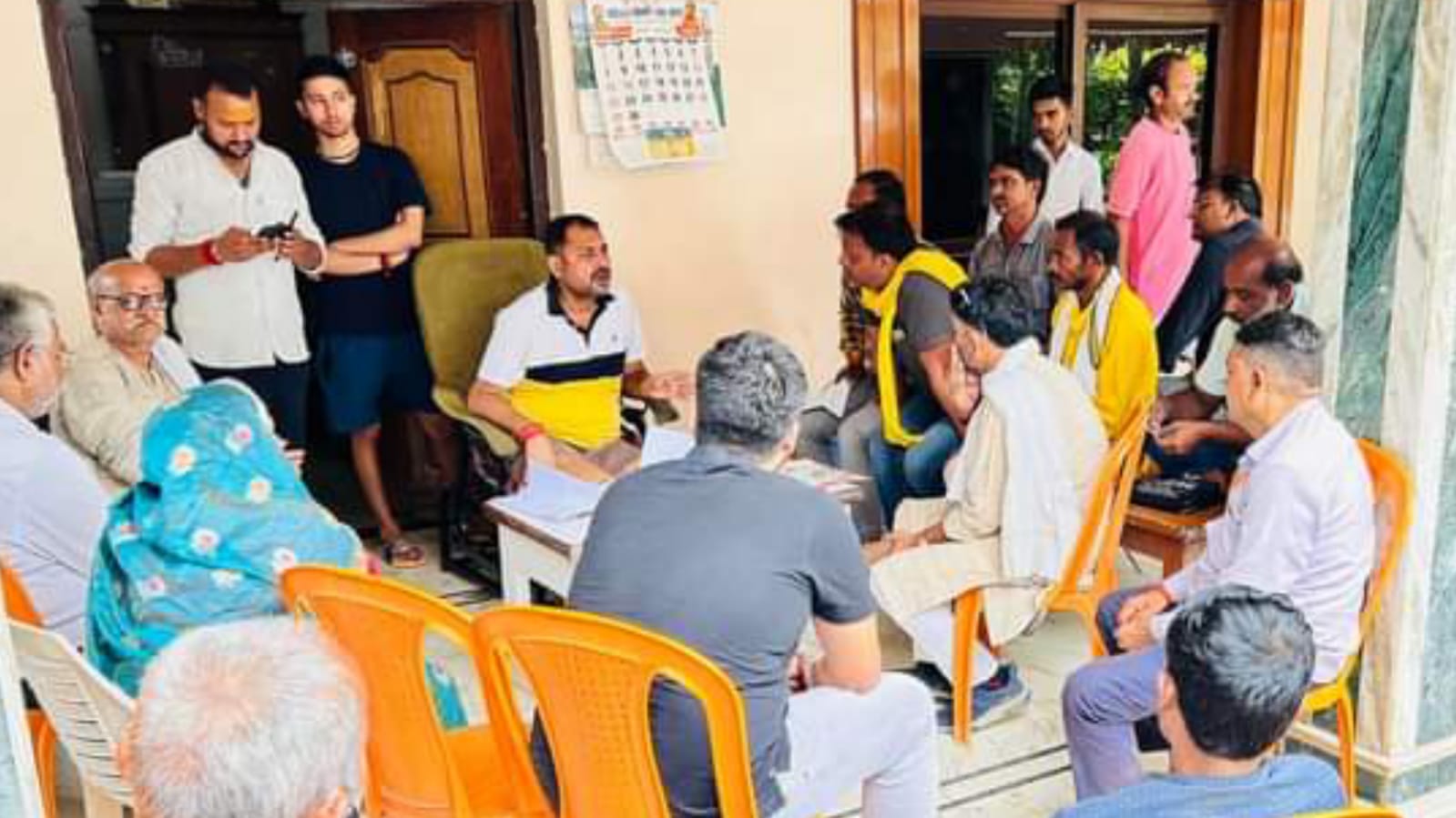 विधायक प्रकाश द्विवेदी ने सुनी 'मन की बात': जनता के दिलों में भरा भाजपा का प्यार