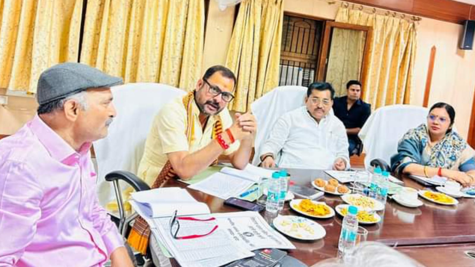 विकास कार्यों को मिली रफ्तार: लोक निर्माण विभाग की योजनाओं को दी गई अंतिम मंजूरी