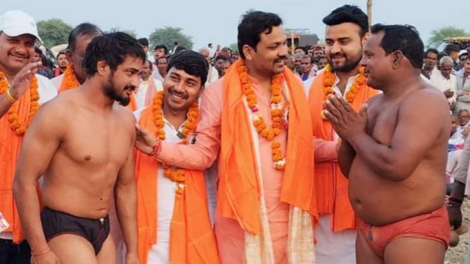 जिला पंचायत अध्यक्ष सुनील पटेल ने दंगल का किया उद्घाटन, कुश्ती कला को बढ़ावा पर सराहा