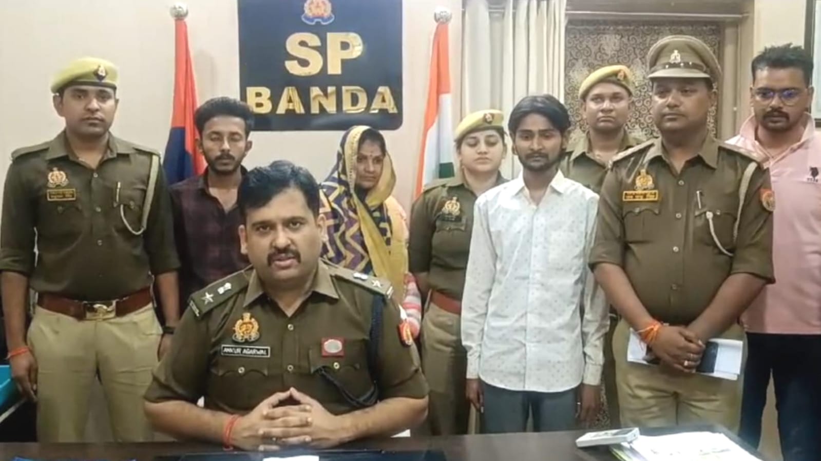 निर्मम हत्या का खुलासा: पैसे और जमीन के लिए हुई थी महिला की हत्या, तीन आरोपी गिरफ्तार