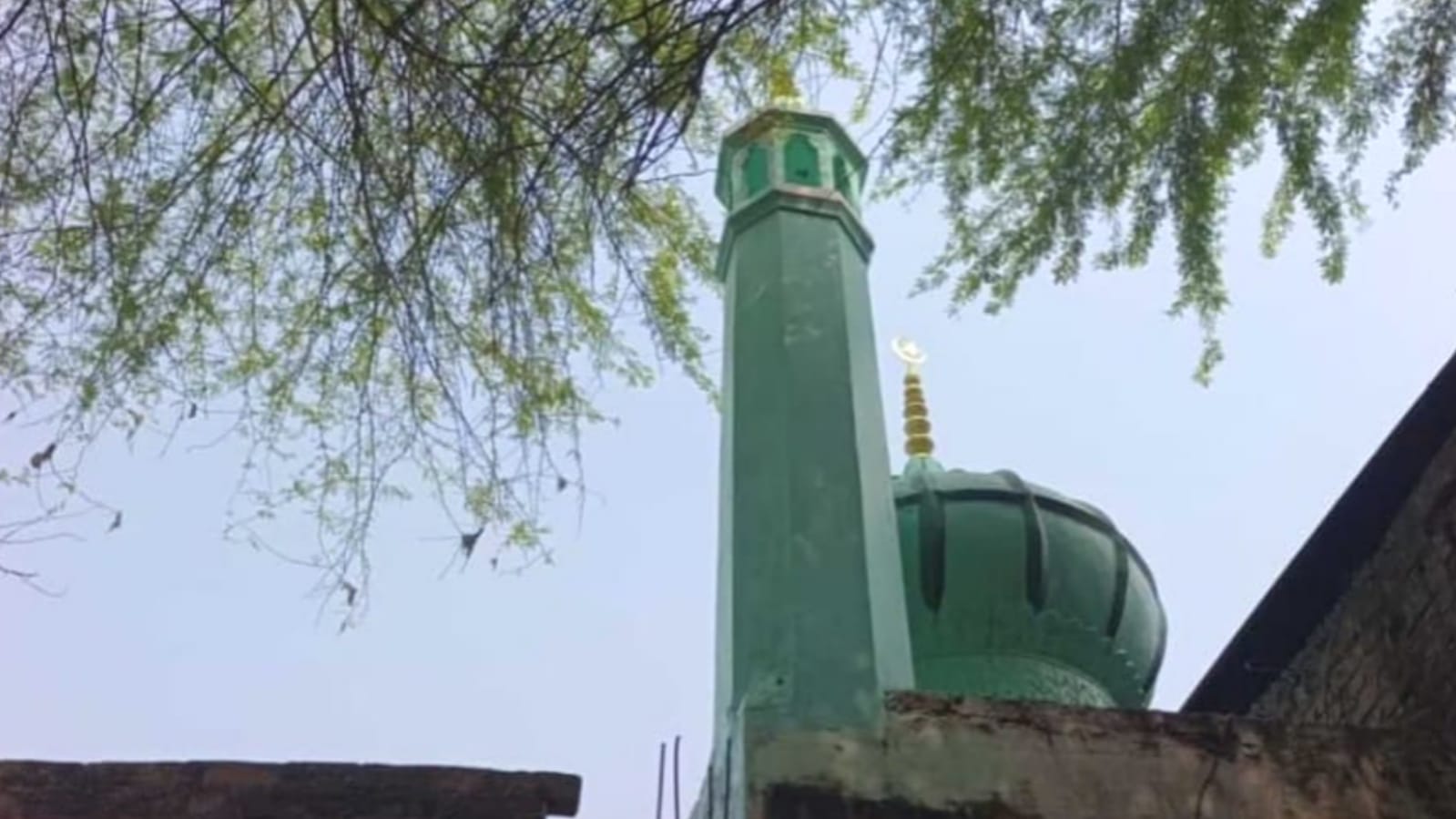 बांबेश्वर पर्वत पर मस्जिद को लेकर विहिप का विरोध: प्रदर्शन कर दिया ज्ञापन
