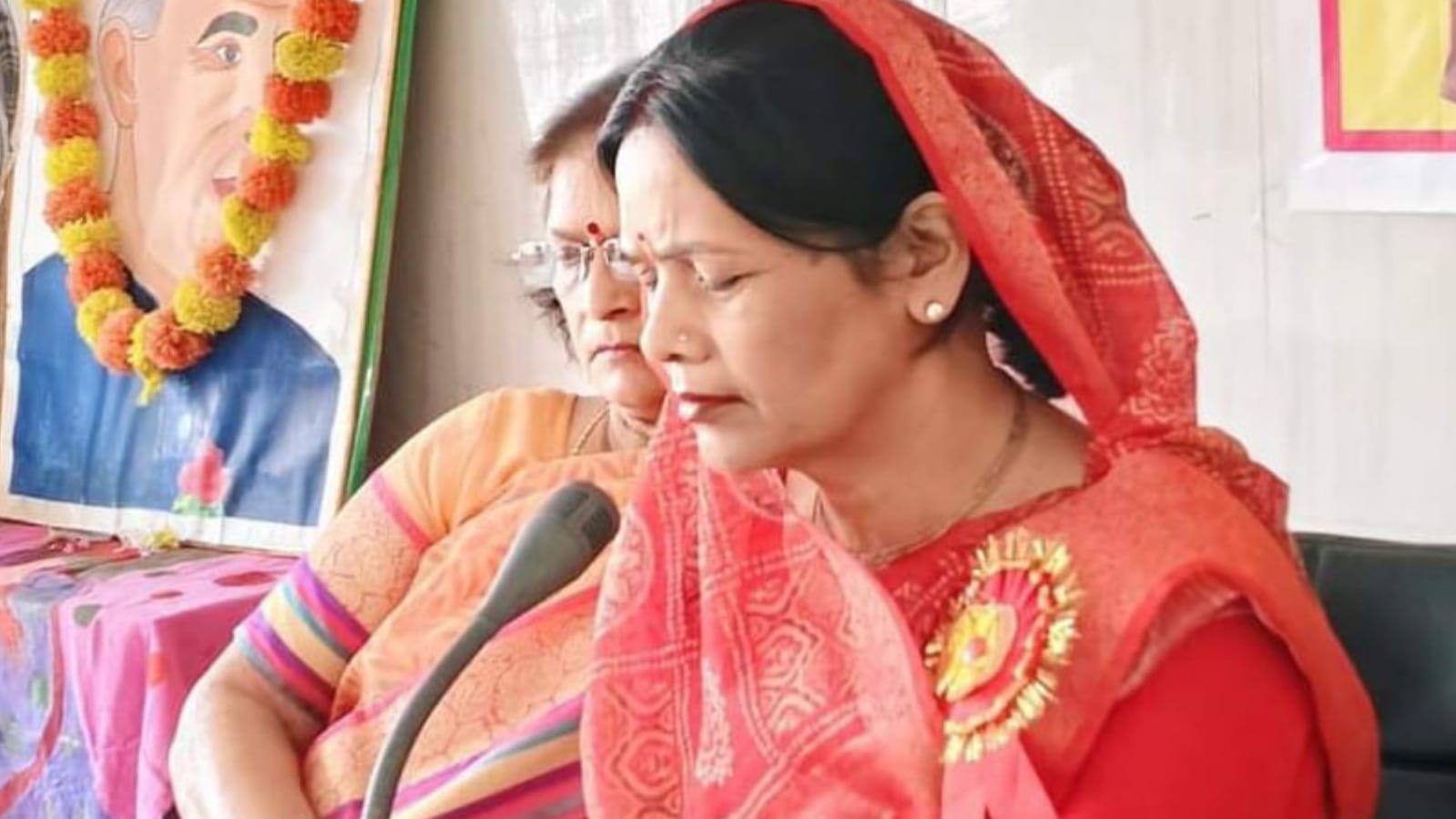 पालिका अध्यक्ष मालती बासू ने बताया कन्या भारती का उद्देश्य: छात्राओं को किया सम्मानित