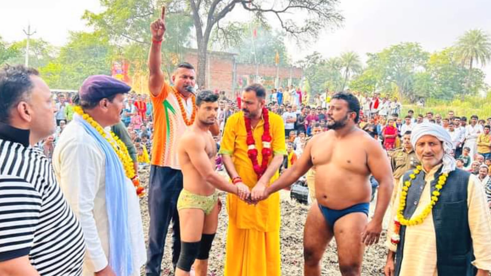 आस्था और खेल का संगम: विधायक प्रकाश ने दिया क्षेत्रीय संस्कृति को प्रोत्साहन, बोले- हमारी धरोहर है दंगल