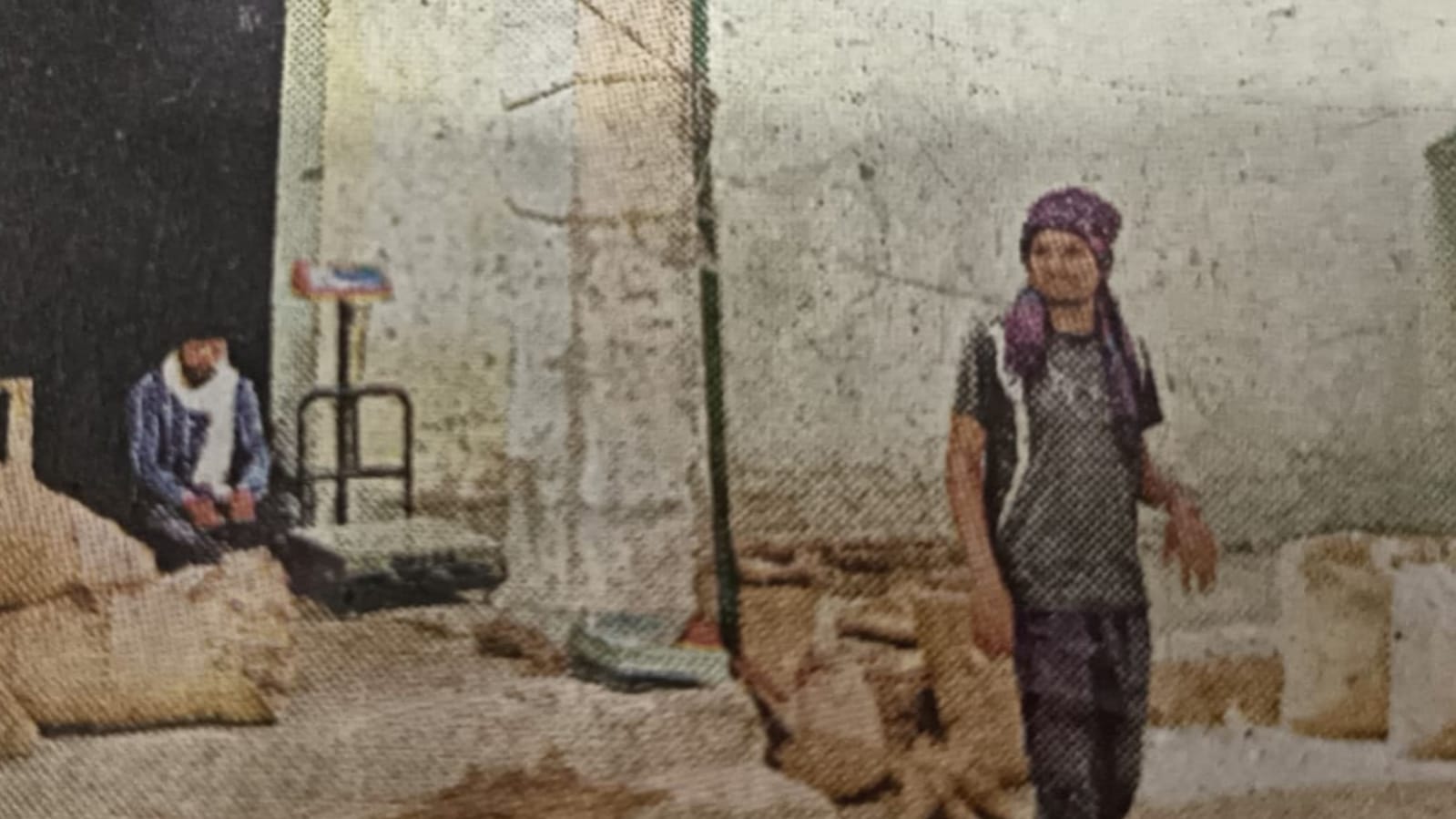 किसानों के पेट को आढ़तियों नें बना दिया फुटबाल:पतले धान पर नहीं दे रहे मोटी रकम