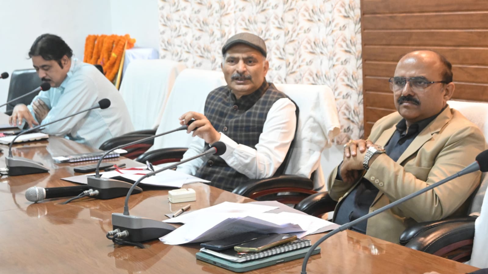 डीएम नरेंद्र के निर्देश पर खेल व्यवस्थायें भरेंगी कुलांचे: खिलाड़ी करगें बम-बम, डिगा-डिगा