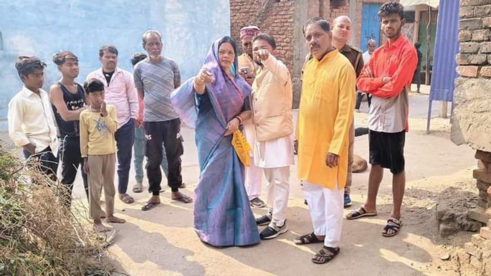 पालिका अध्यक्ष मालती ने सुनीं समस्याएं: नेत्र शिविर को बताया पुनीत कार्य