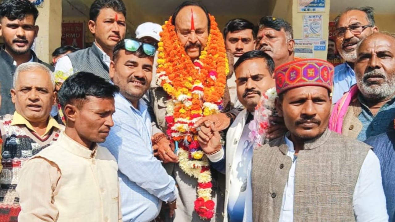 पूर्व बागी सम्राट मलखान सिंह का गुस्सा: खंडित प्रतिमा पर जताया विरोध, प्रशासन को चेतावनी