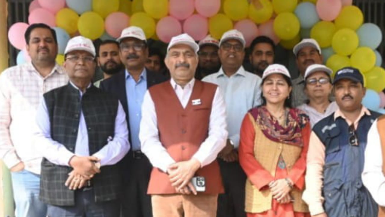 बांदा में पोलियो ड्रॉप अभियान शुरू: 2.87 लाख बच्चों को दवा का लक्ष्य हर घर तक