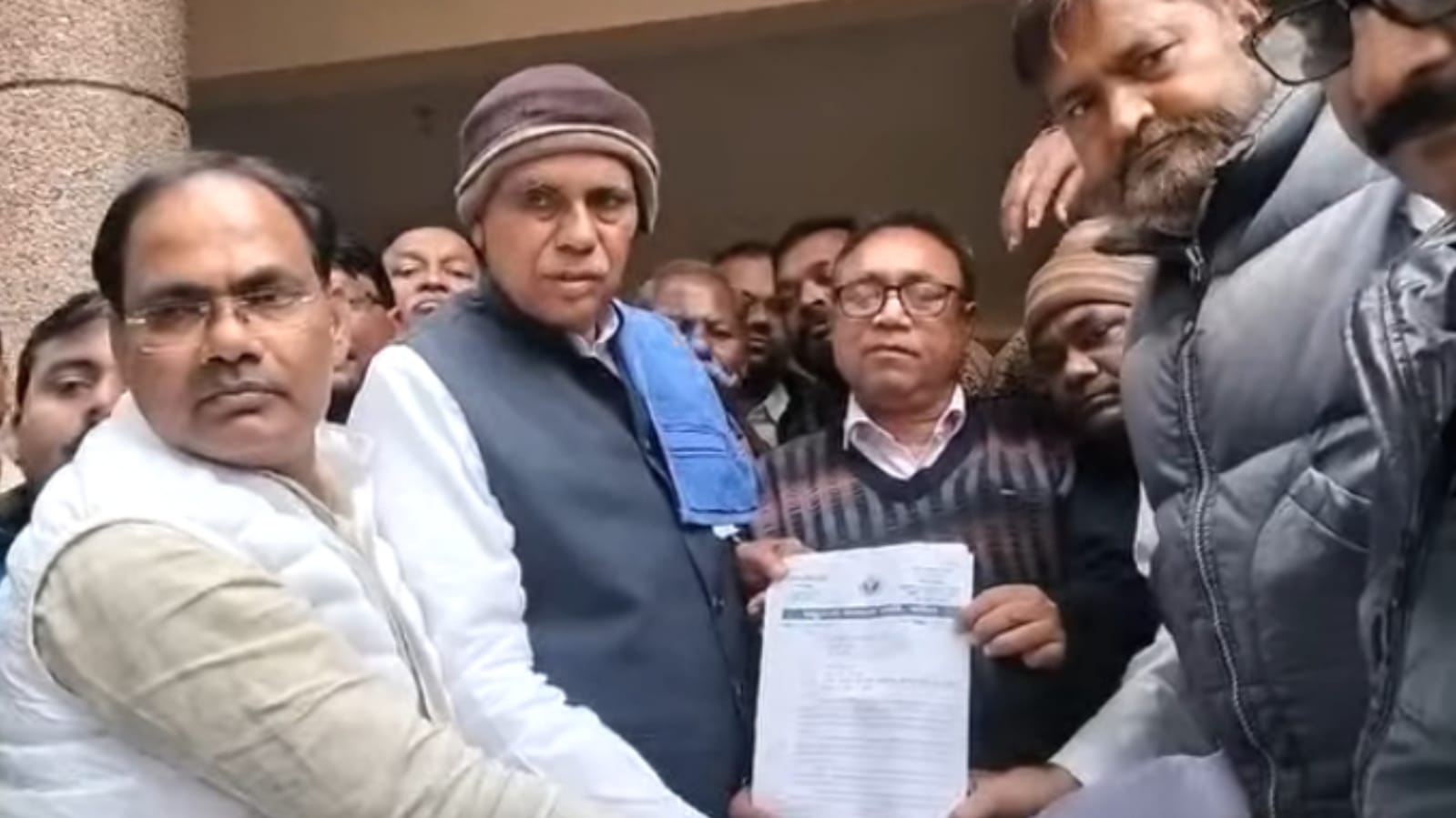 संविधान निर्माता के अपमान पर भड़के बसपाई: मंत्री अमित शाह के खिलाफ का भारी विरोध