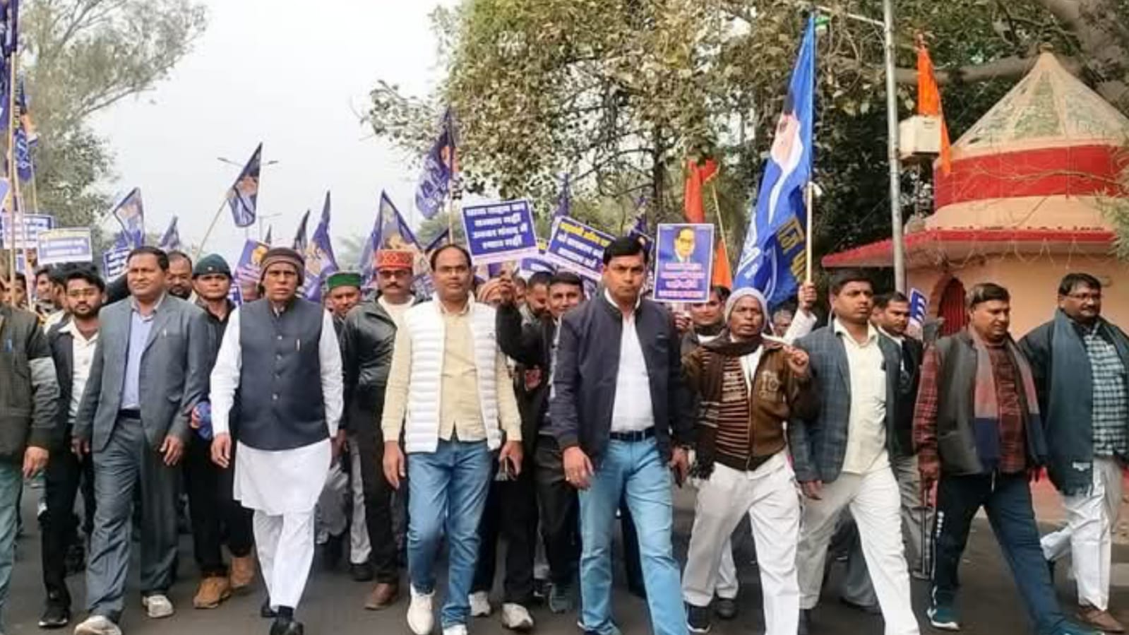 संविधान निर्माता के अपमान पर भड़के बसपाई: मंत्री अमित शाह के खिलाफ का भारी विरोध