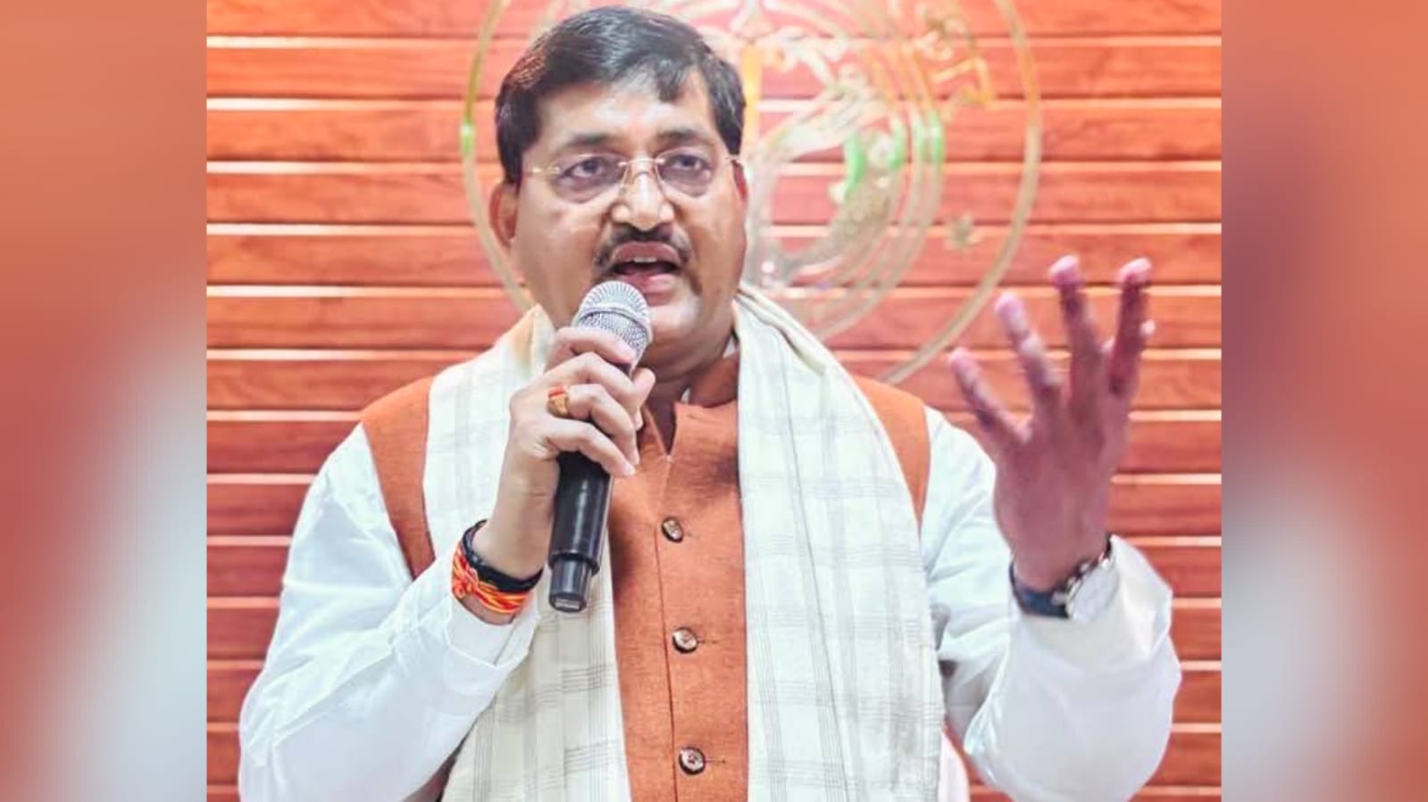 सुशासन दिवस पर पूर्व पीएम अटल के शासन को किया गया याद