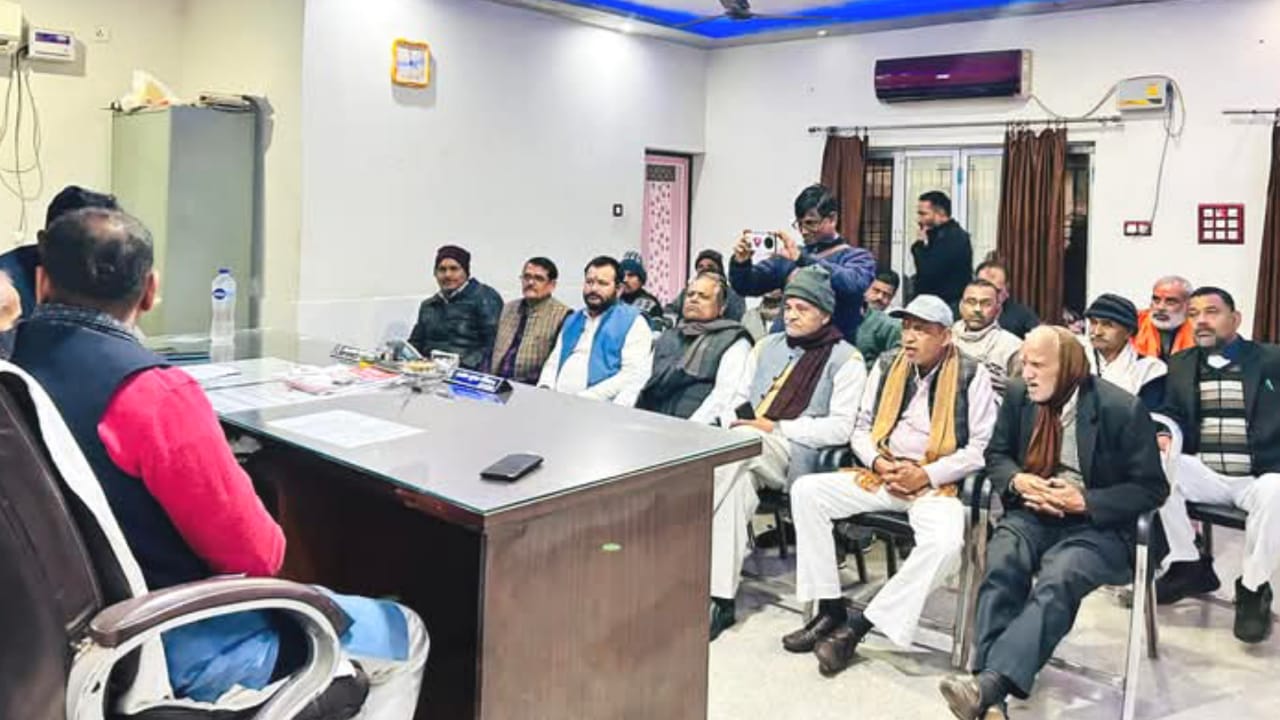 विधायक प्रकाश ने अधिवक्ताओं को दी बड़ी सौगात: 7 कक्षों के निर्माण का किया शिलान्यास