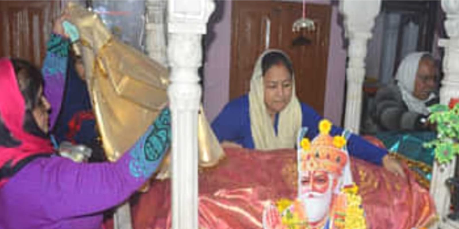 गुरू गोविंद सिंह की जयंती शबद कीर्तन एवं भंडारे के बीच धूम धाम से संपन्न
