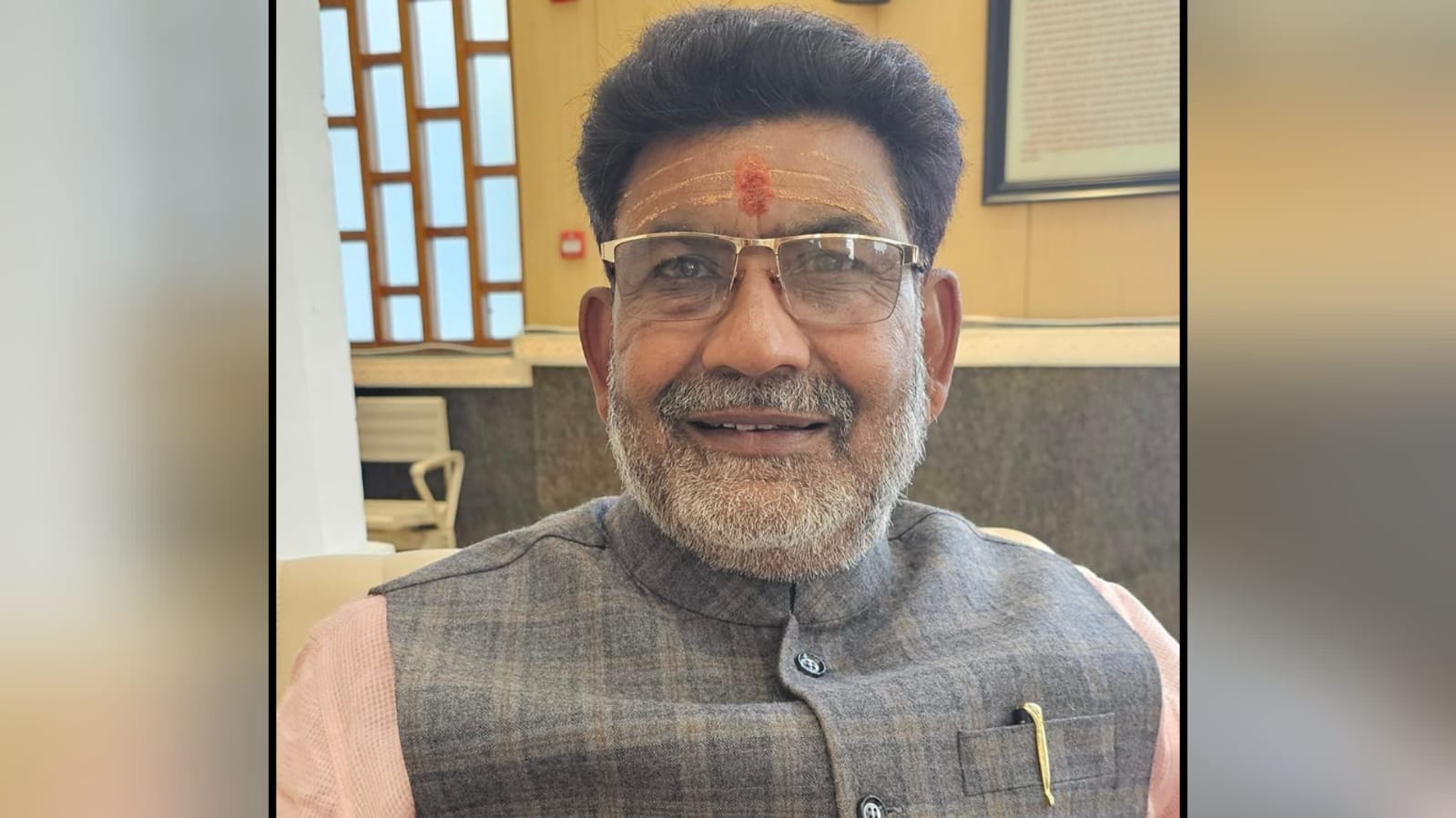 विधायक ने विकास कार्यों में अनदेखी पर अधिकारियों को लगाई फटकार: कहा यह "दादागीरी" बर्दाश्त नहीं