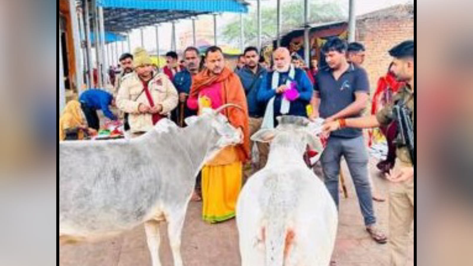 विधायक प्रकाश का मकर संक्रांति पर विशेष पूजन: बांदा को महानगर बनाने की कामना