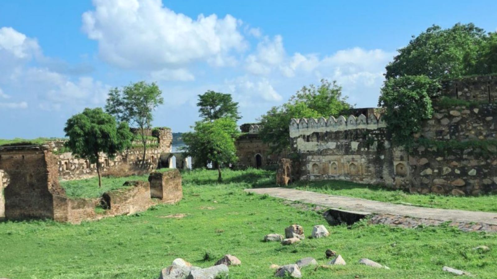 बांदा में भूरागढ़ किला, रनगढ़ समेत कई धरोहर बनेंगे पर्यटन स्थल