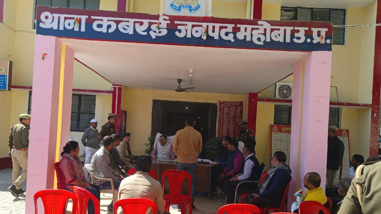 आयुक्त अजीत द्वारा गौशालाओं और थाना का निरीक्षण: दिए सुधार के निर्देश