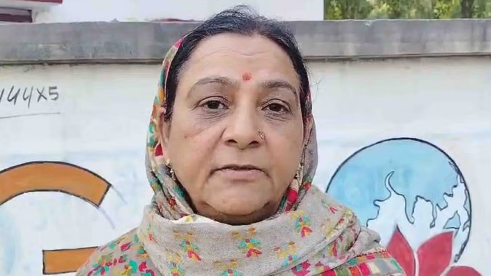 बिकरू कांड में शहीद सीओ की "संपत्ति" पर विवाद : पत्नी ने बांदा पुलिस से "न्याय" की गुहार