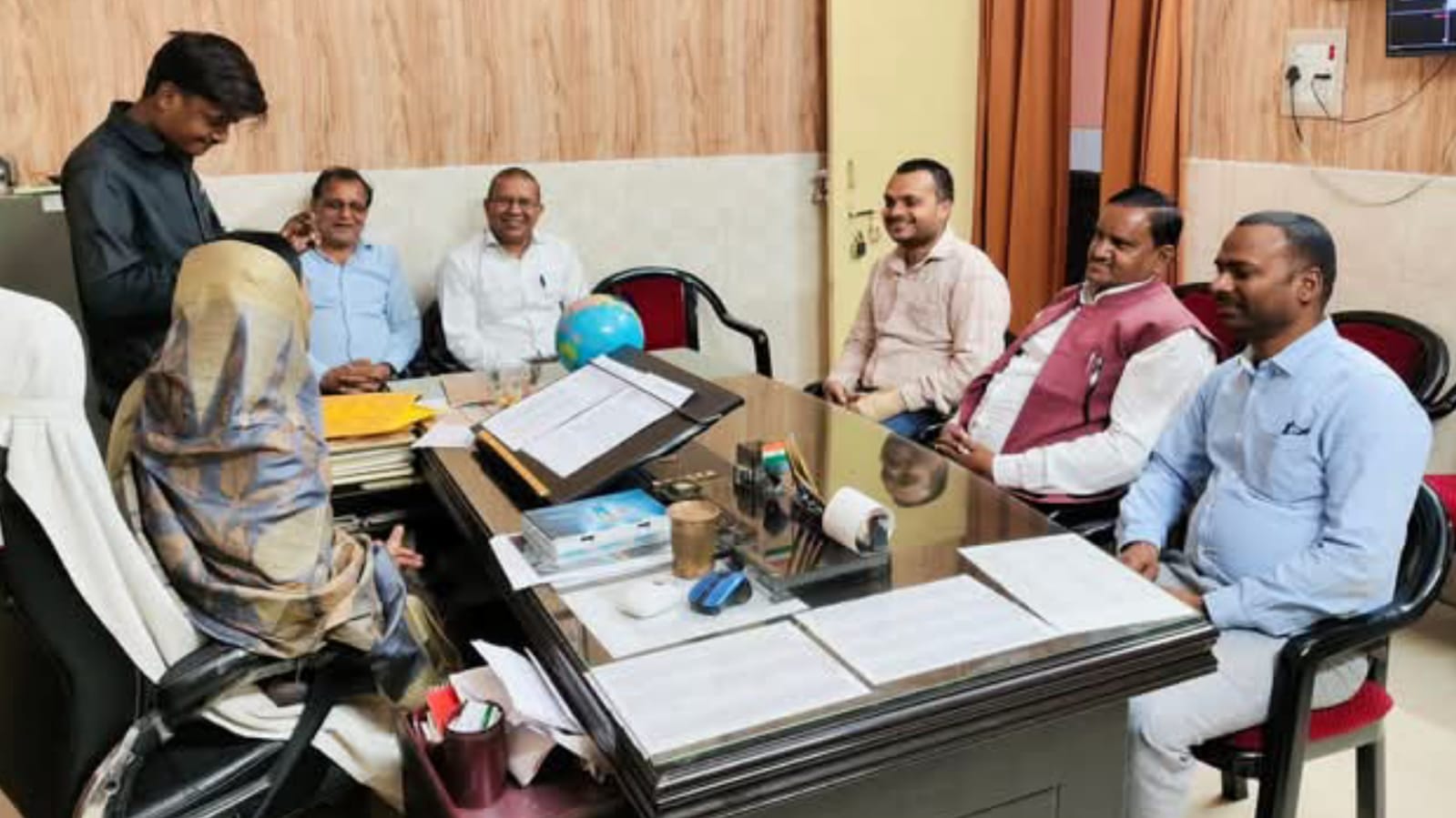 पालिका अध्यक्ष मालती का "जनता" से संवाद: अधिकारियों को दिए त्वरित समाधान के आदेश