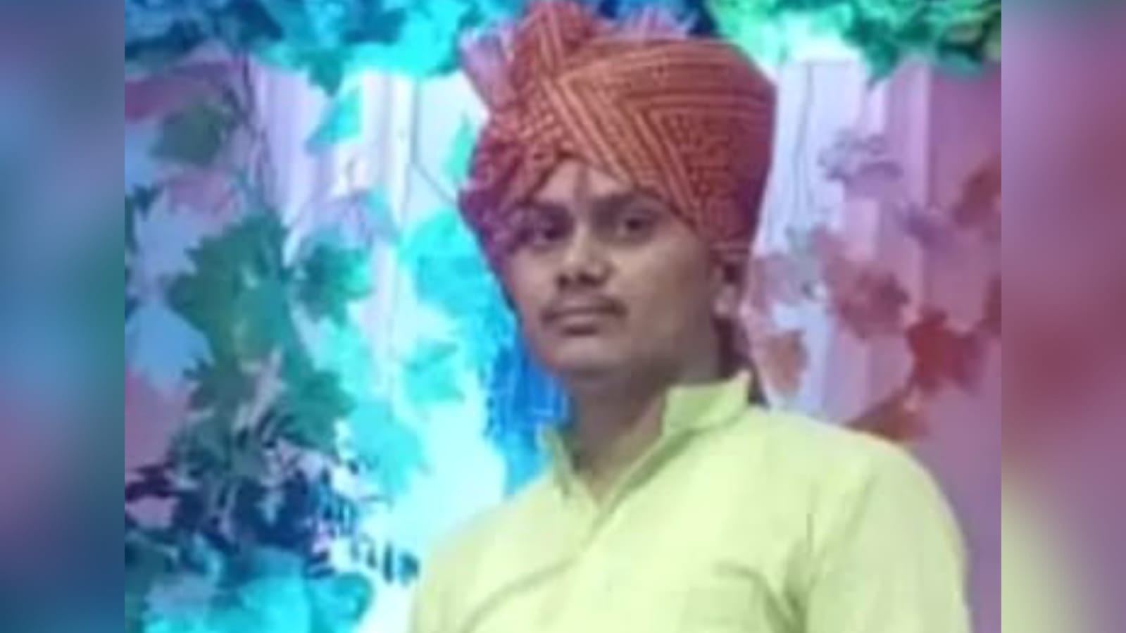 कमरे में बंद था युवक, सुबह मिला शव, पुलिस कर रही मामले की जांच