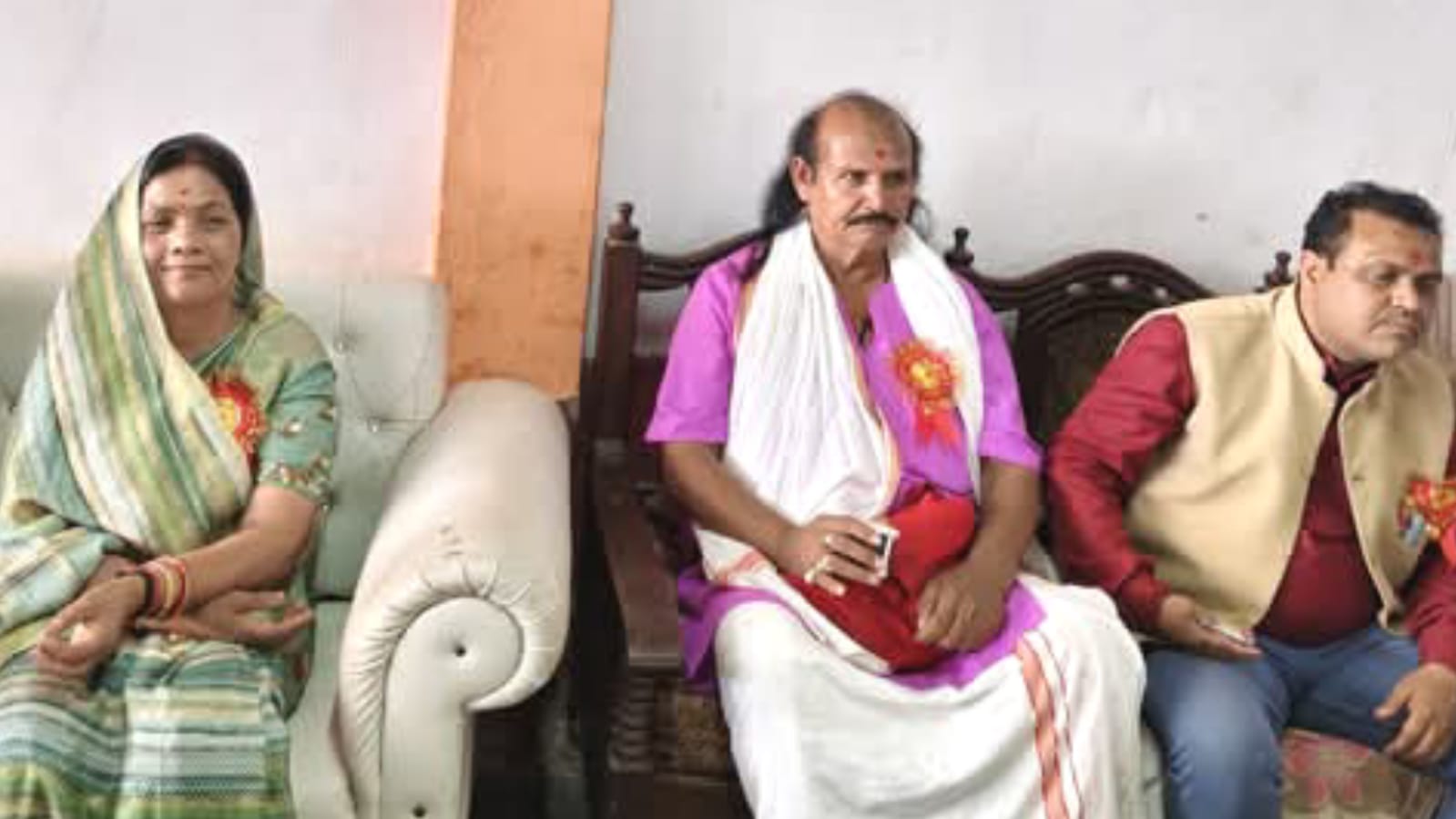 पालिका अध्यक्ष मालती बासु ने शिक्षा के महत्व पर दिया जोर: विद्यार्थियों को दी शुभकामनाएं