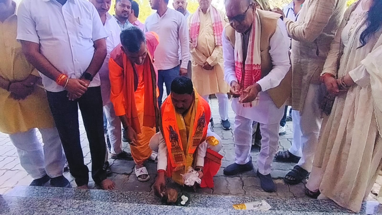नवनियुक्त जिलाध्यक्ष कल्लू राजपूत का भव्य स्वागत: भाजपा कार्यालय में माथा टेककर किया प्रवेश