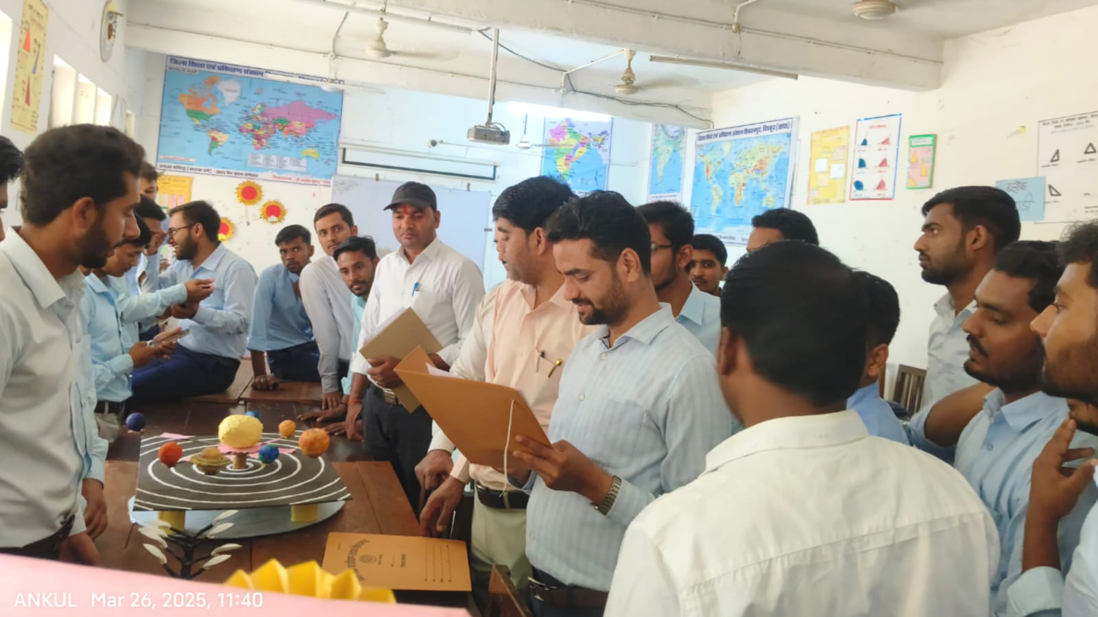 विज्ञान प्रदर्शनी में डीएलएड प्रशिक्षुओं का जलवा: उत्कृष्ट मॉडल्स को मिले पुरस्कार