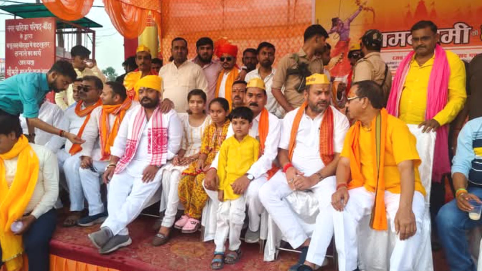 श्रीराम के जयघोष से गूंजा बांदा: भव्य शोभा यात्रा में उमड़ा आस्था का सैलाब
