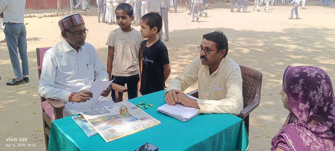 अंधेरे में डूबे सपनों को नई रौशनी: शिक्षा से नहीं कटेगा "नाता", संवेदना बनी सहारा