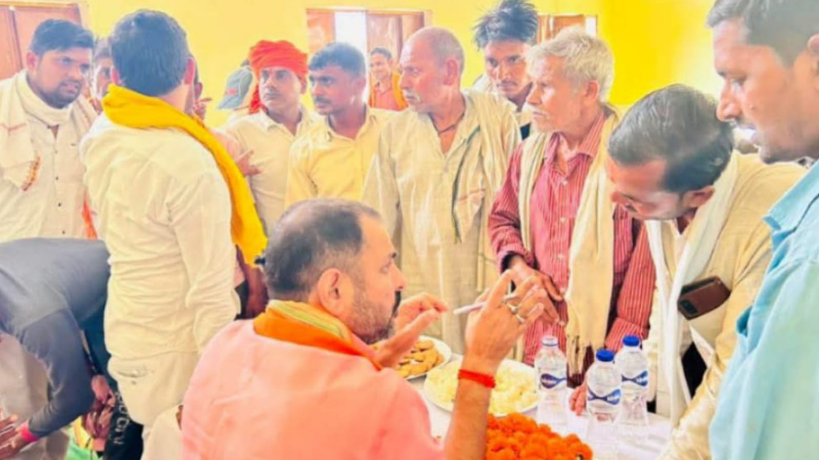 विधायक प्रकाश अंबेडकर के सपनों को कर रहे "साकार": बस्तियों में जाकर देखा विकास का सच