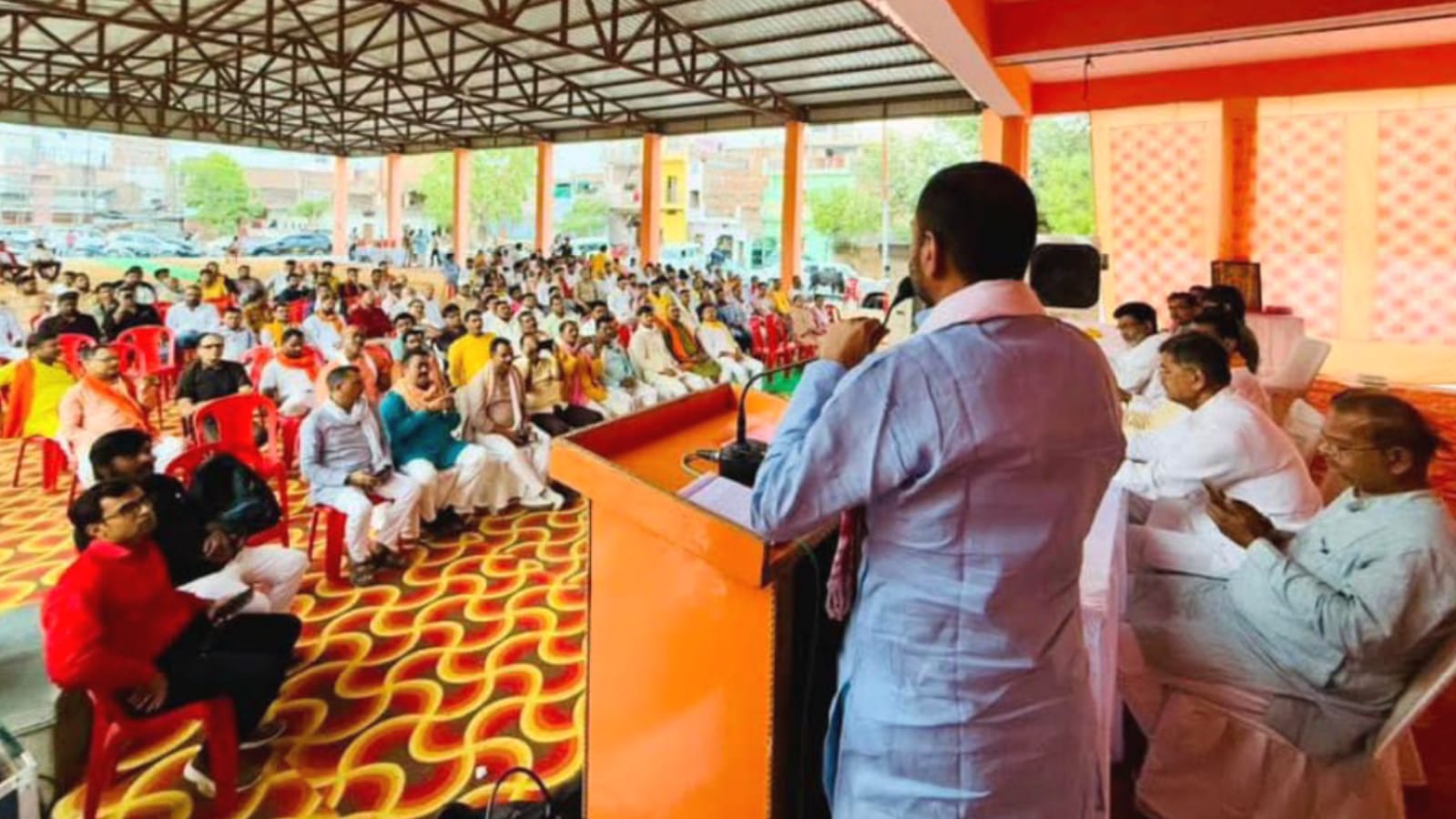 विधायक प्रकाश ने 'एक राष्ट्र एक चुनाव' का फूंका बिगुल: नई क्रांति का प्रबुद्धजनों ने लिया संकल्प