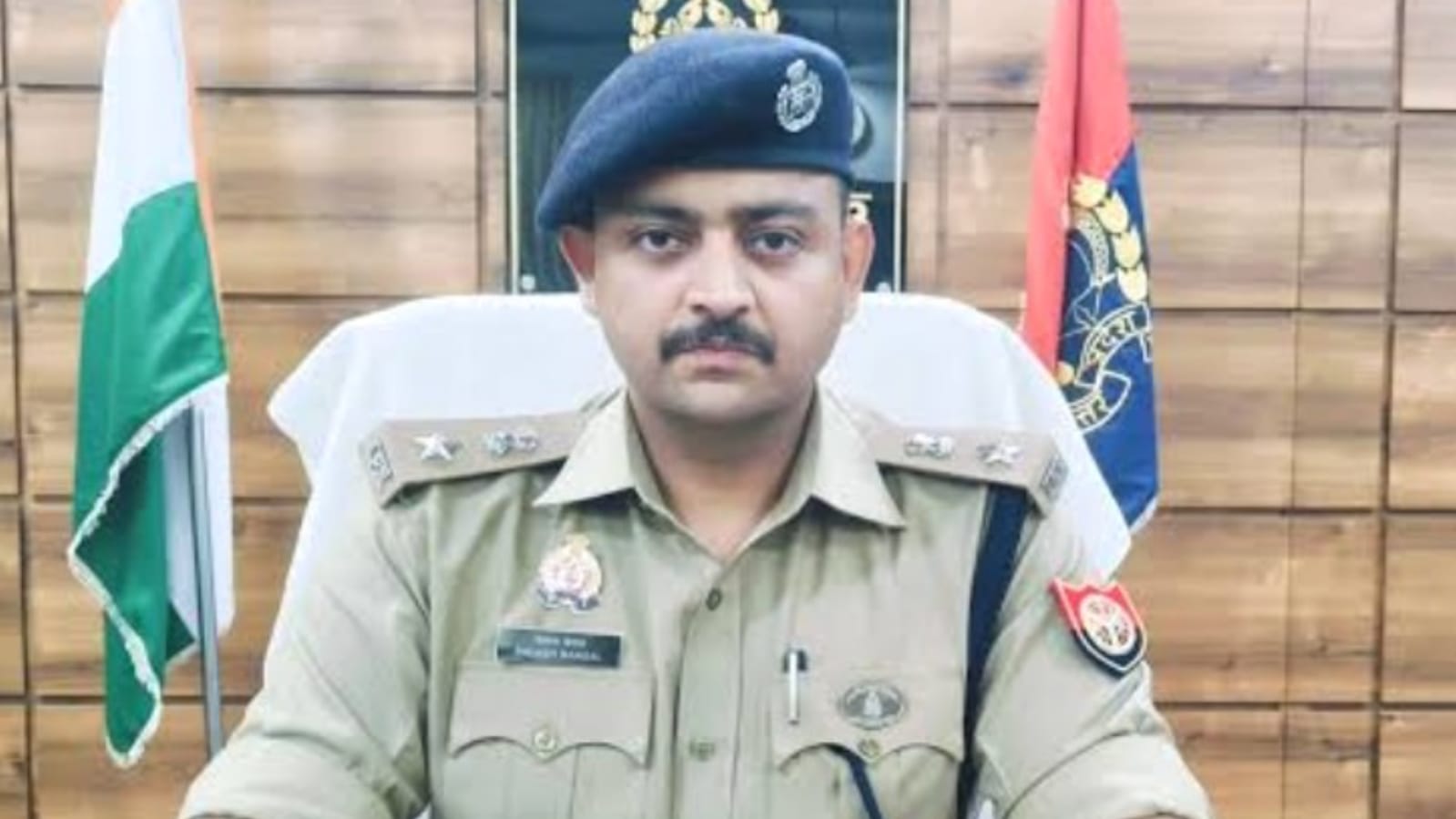 पुलिस अधीक्षक पलाश की तबादला एक्सप्रेस से गूंजा: वाह और आह
