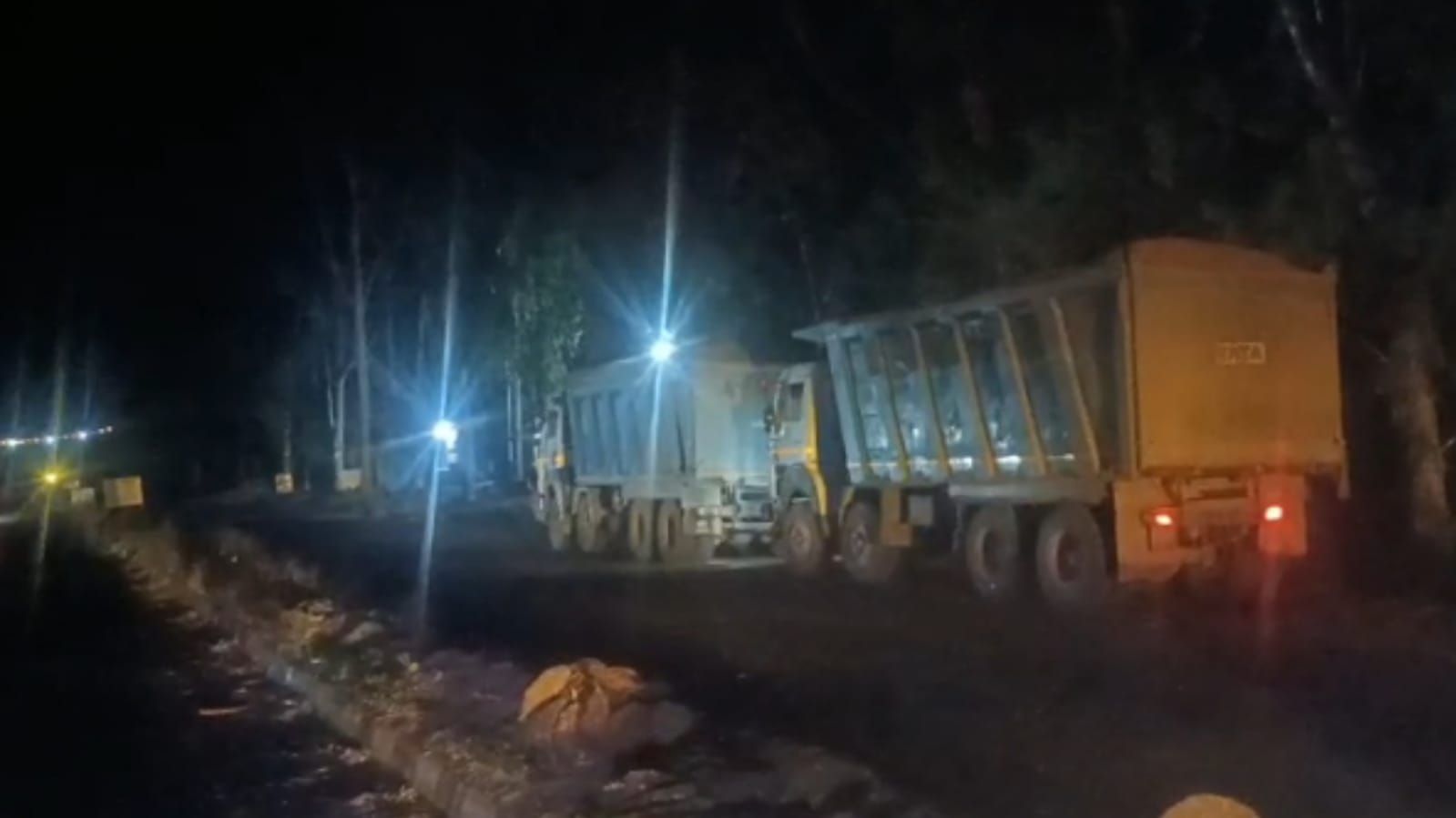 आरटीओ शंकर सिंह का 'बालू के सौदागरों' पर टूटा कहर: आधी रात में रेड, माफिया काँपे !