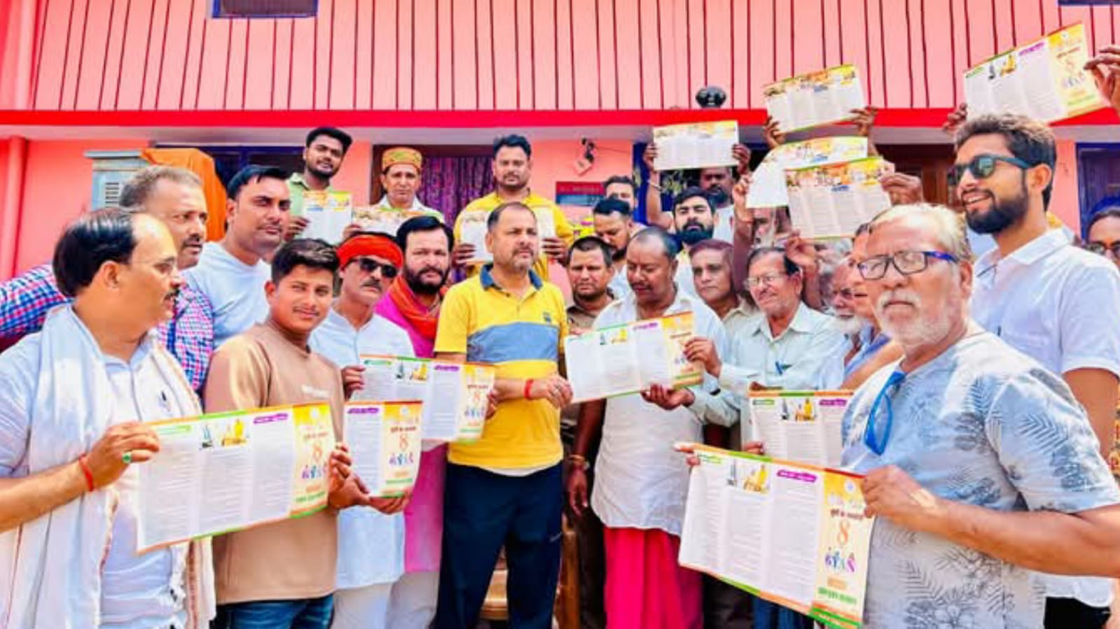 विधायक प्रकाश में दिखा 'लोकतंत्र का असली चेहरा' : ऐसी होती है 'जनप्रतिनिधि की परिभाषा'
